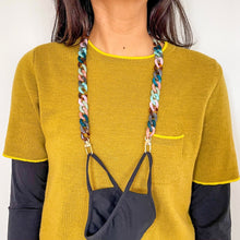 Load image into Gallery viewer, Large Smokey Grey Chain

